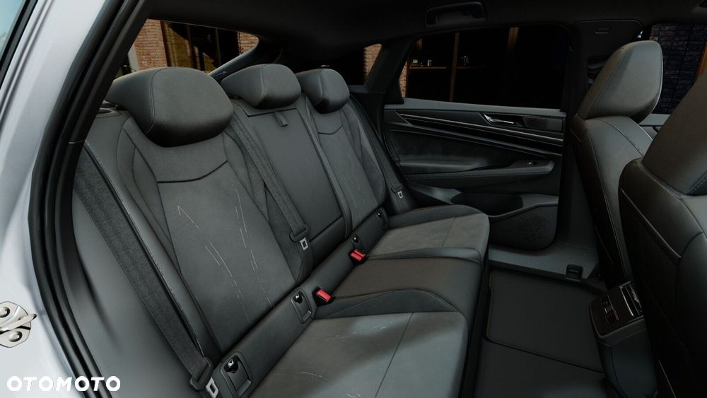 Volkswagen ID.7 77kWh Pro - 13