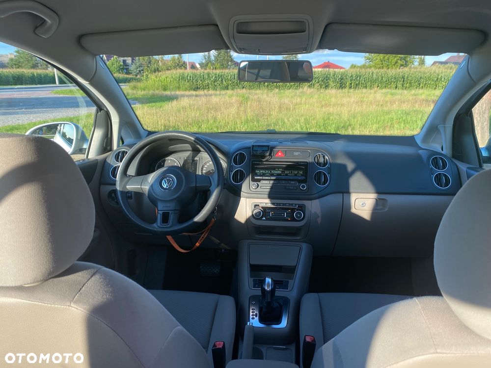 Volkswagen Golf Plus 1.6 TDI DPF BlueMotion Technology DSG Comfortline - 6