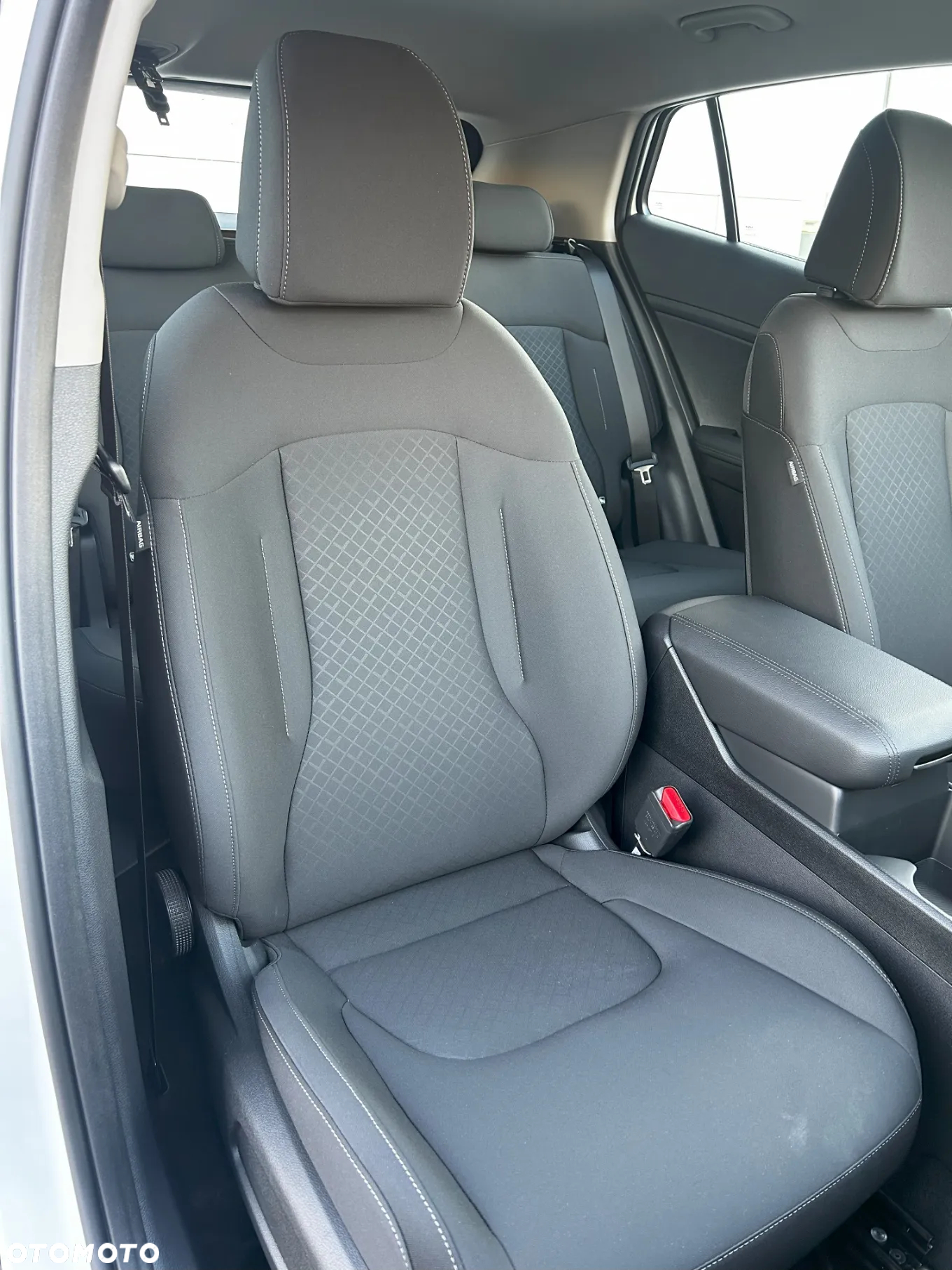 Kia Sportage 1.6 T-GDI M 2WD DCT - 25