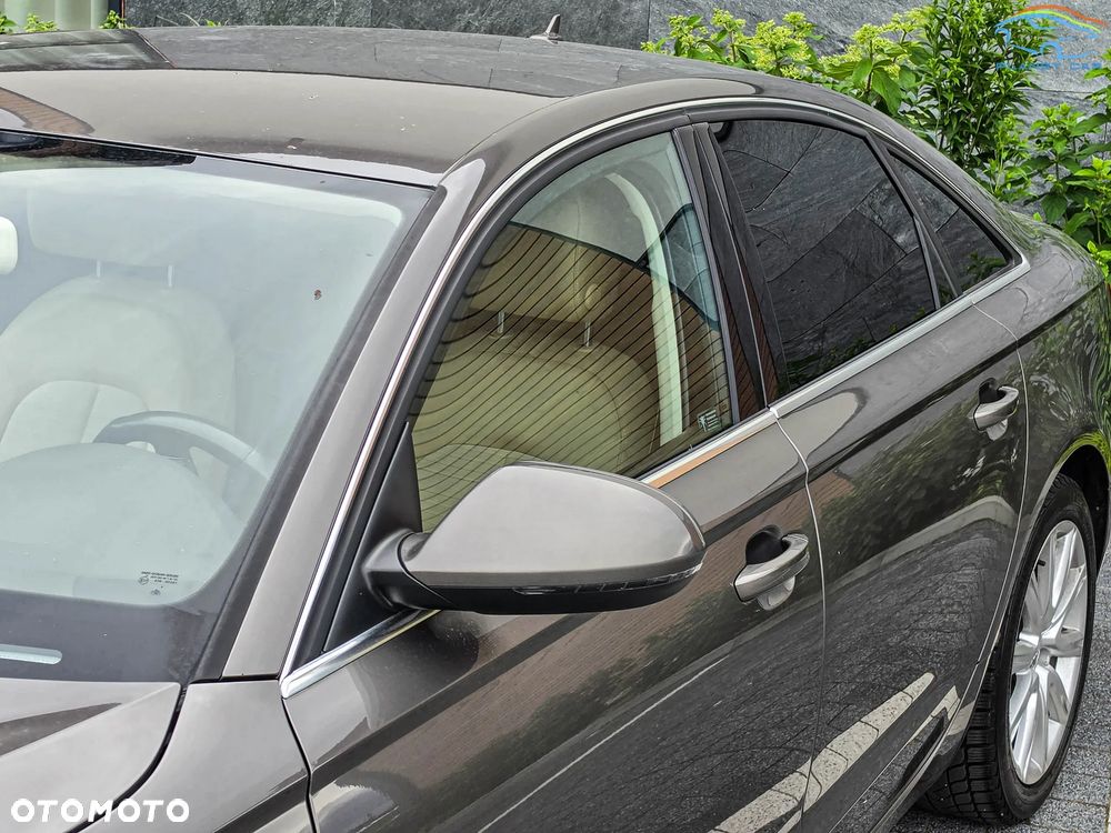 Audi A6 Limousine 2.0 TDI DPF sport selection - 6