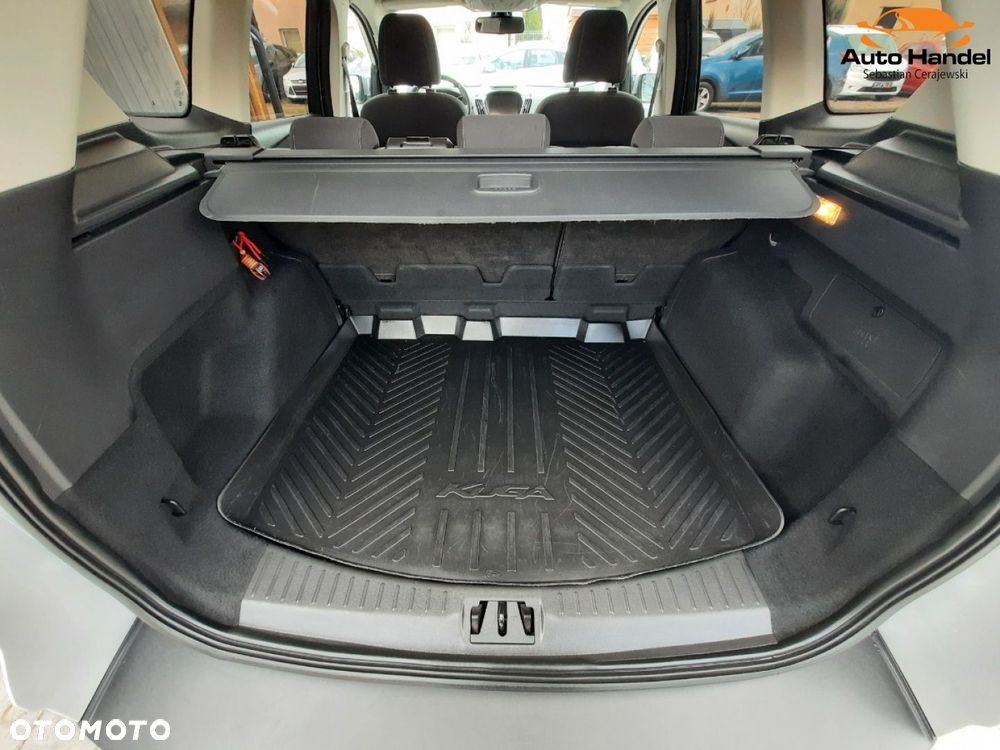 Ford Kuga 1.5 EcoBoost 2x4 Titanium - 15