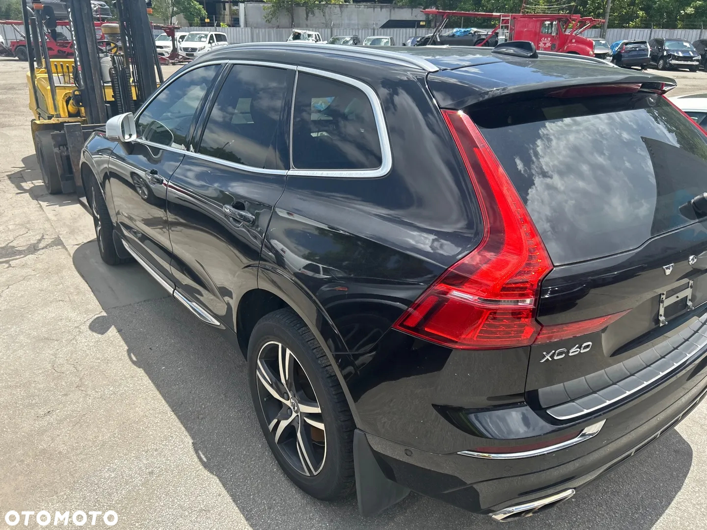 Volvo XC 60 T6 AWD R-Design - 2