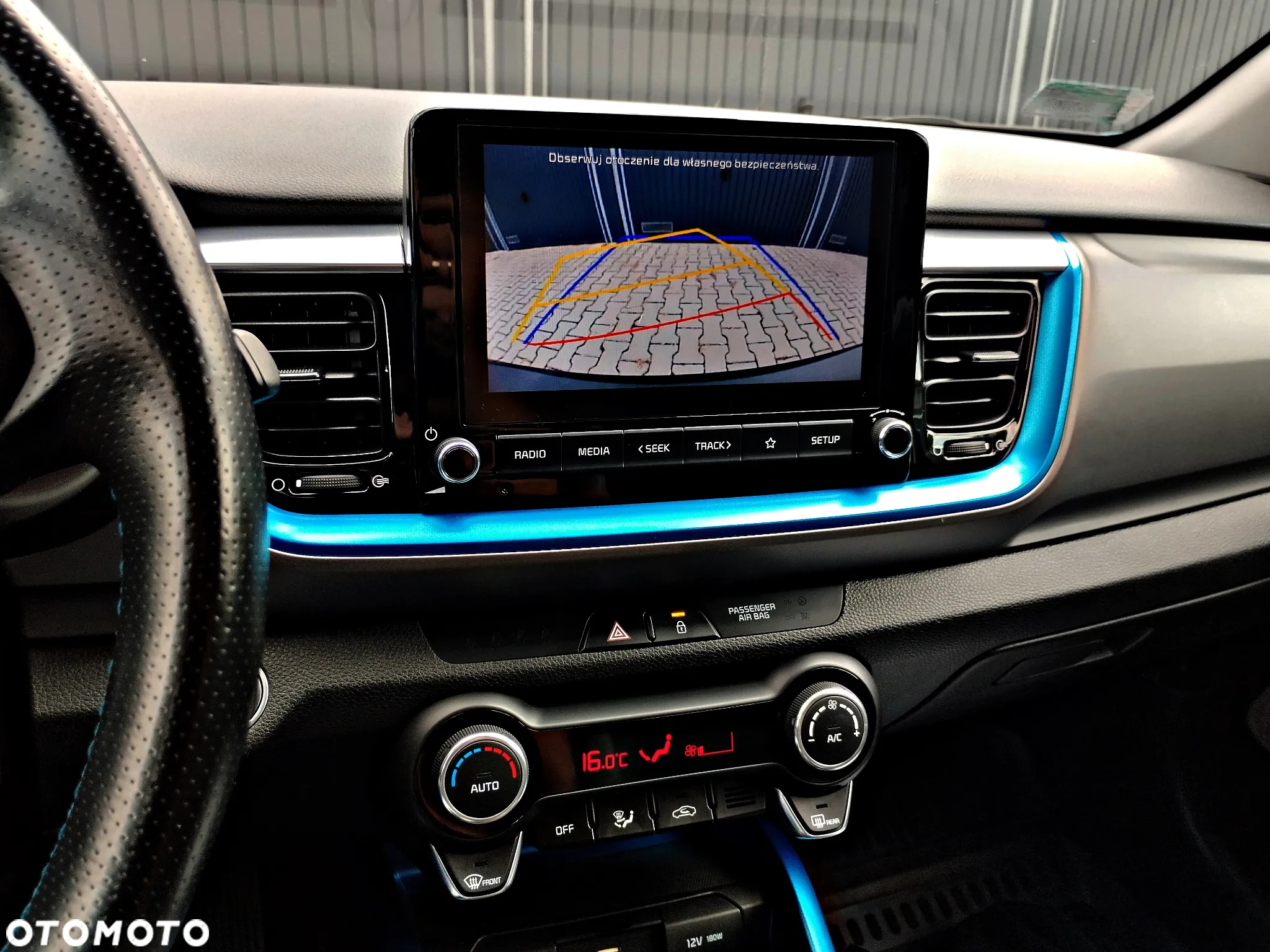 Kia Stonic 1.2 L Business Line - 17