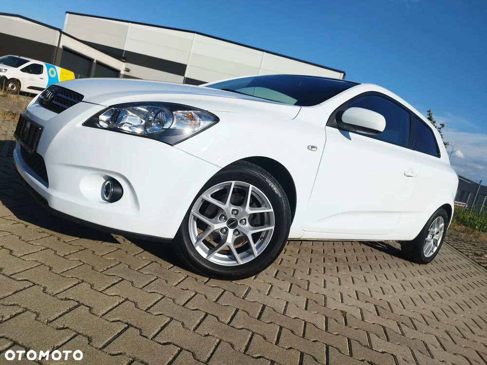 Kia ProCeed 1.4 Comfort + - 2