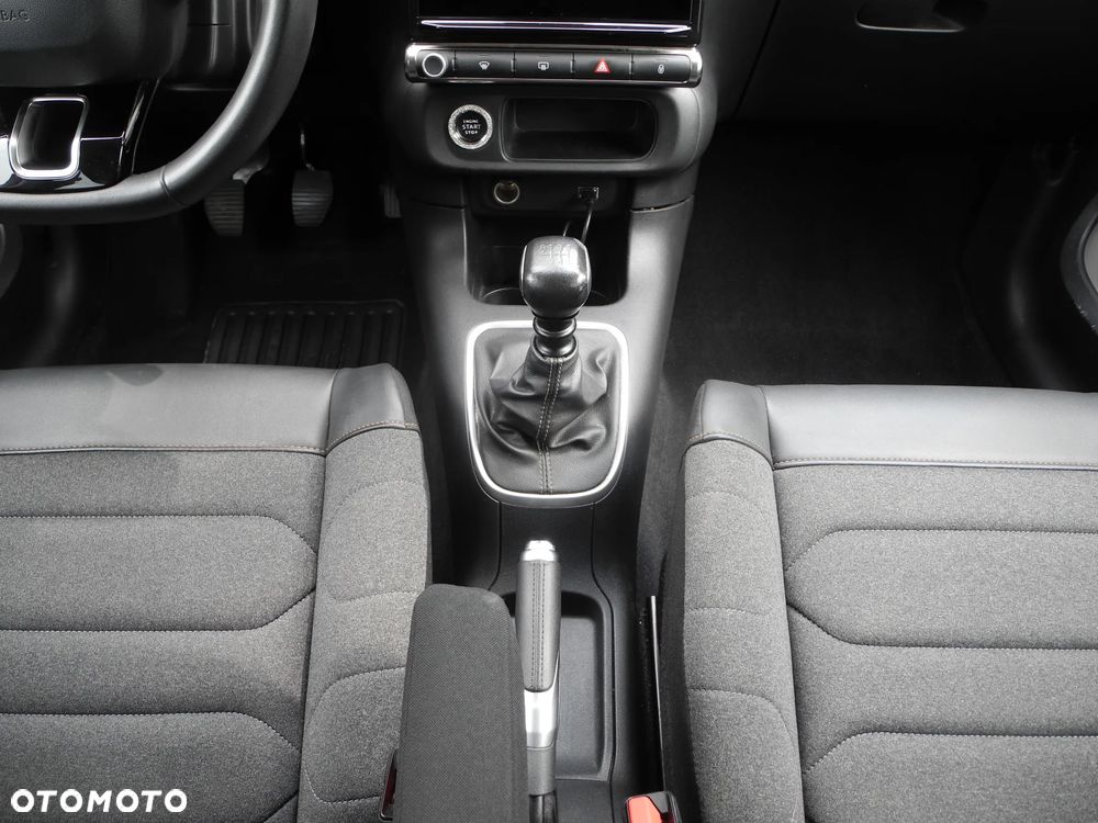 Citroën C3 1.2 PureTech Shine - 15