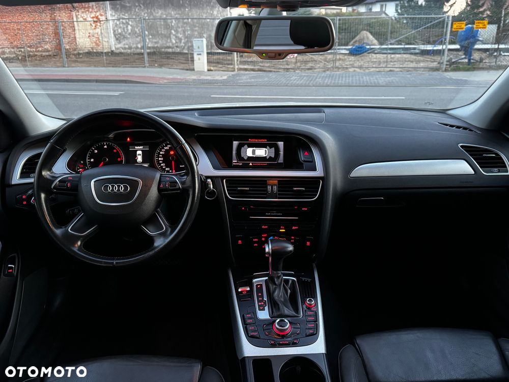 Audi A4 Avant 2.0 TDI DPF clean diesel multitronic Ambiente - 33