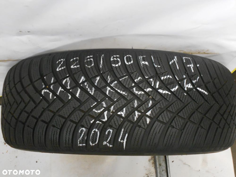 OPONA POJEDYNKA 225/50R17 HANKOOK WINTER I'CEPT RS3 DOT 2024 7MM - 1