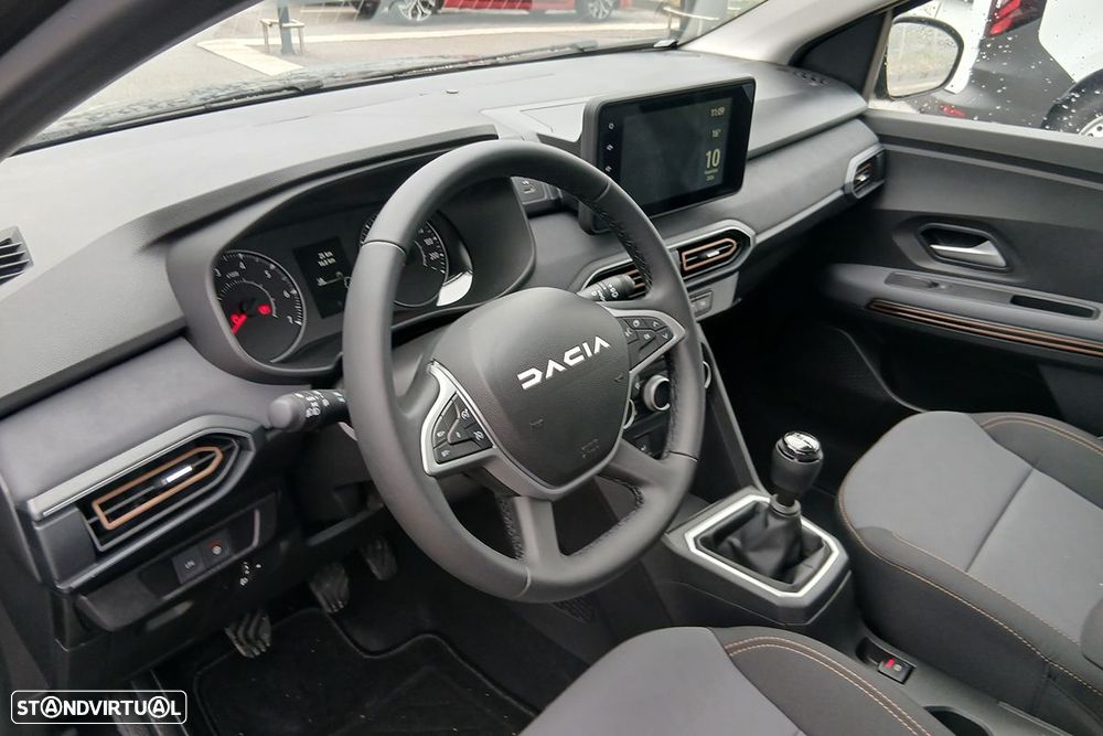 Dacia Sandero - 6