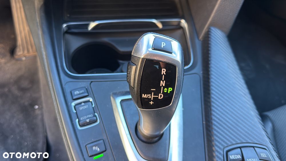 BMW Seria 3 320d Advantage - 24