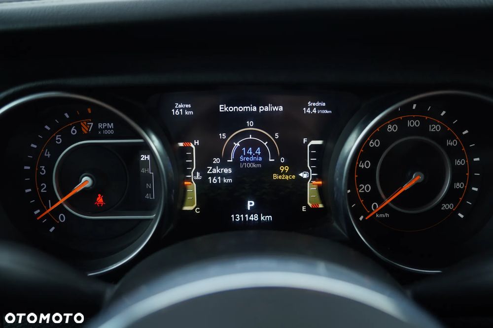 Jeep Wrangler 3.6 Unlim Sahara - 20