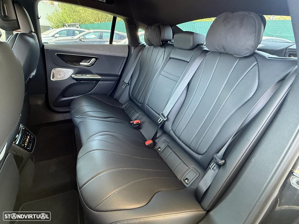 Mercedes-Benz EQE 350+ Edition - 18