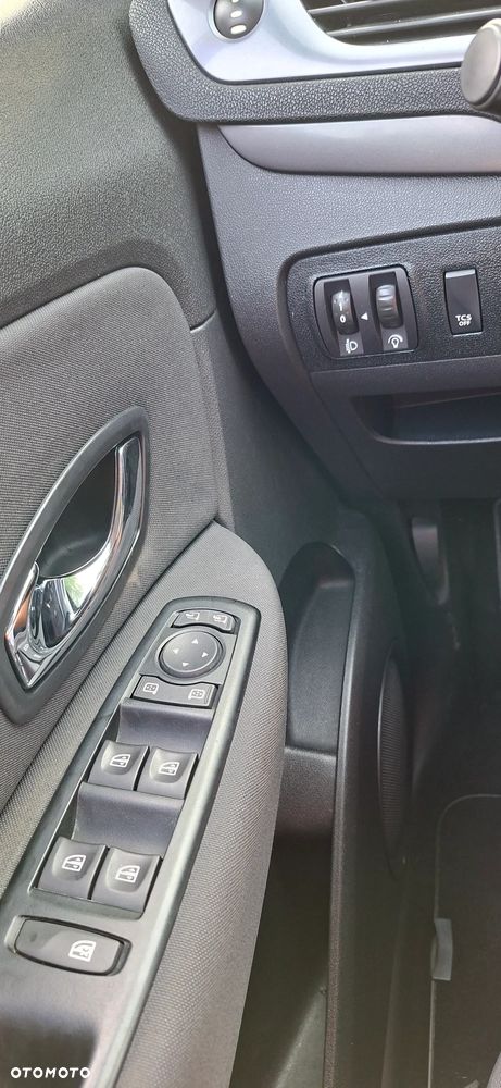 Renault Grand Scenic dCi 110 EDC LIMITED - 33