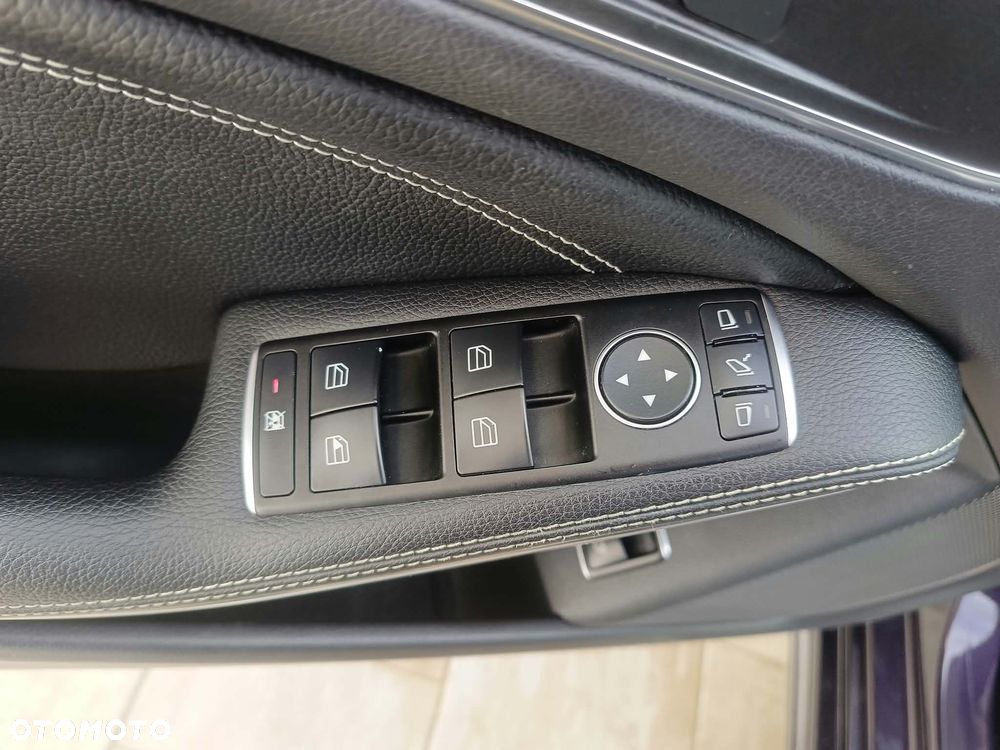 Mercedes-Benz CLA - 22