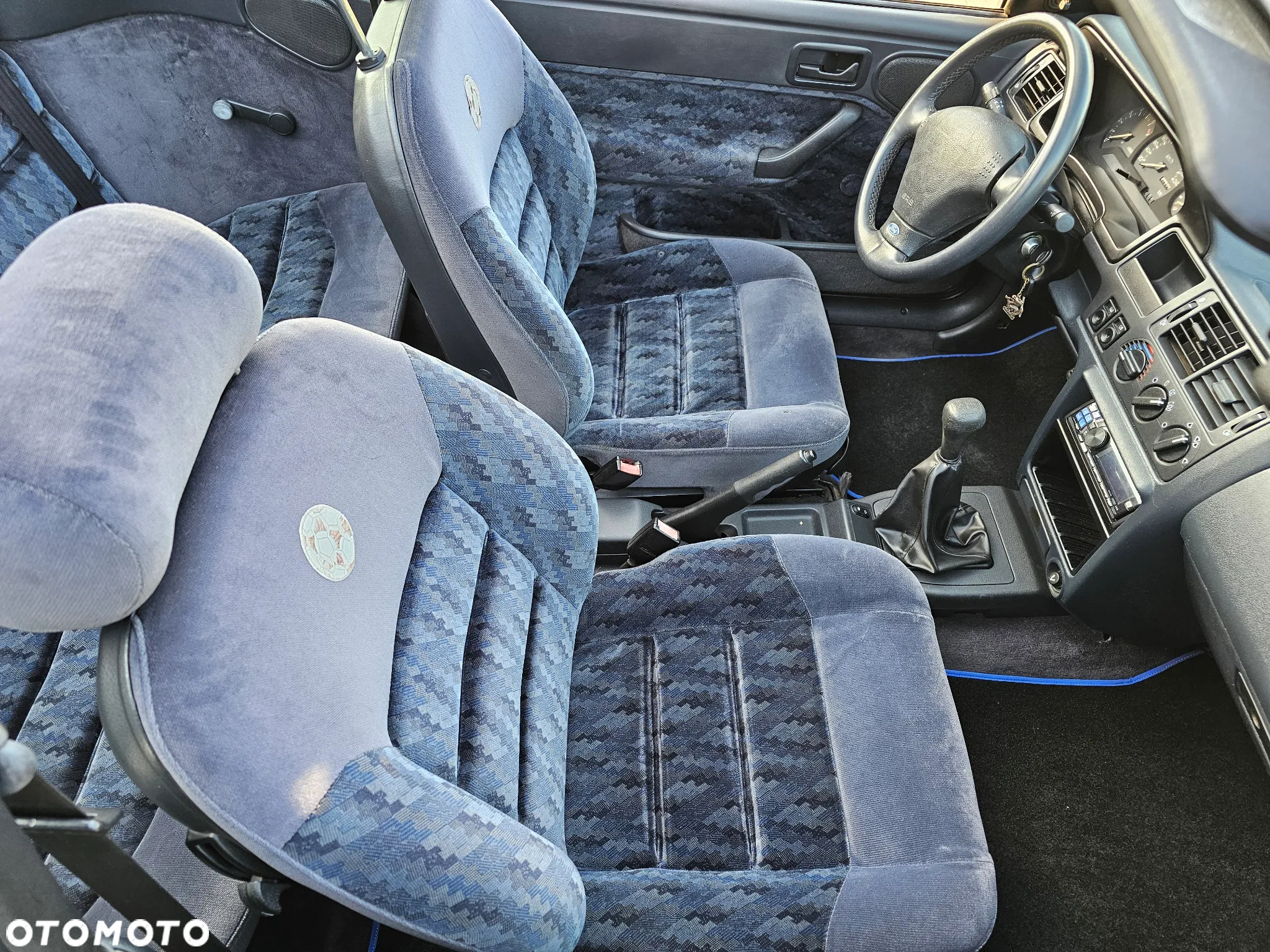 Ford Escort - 24