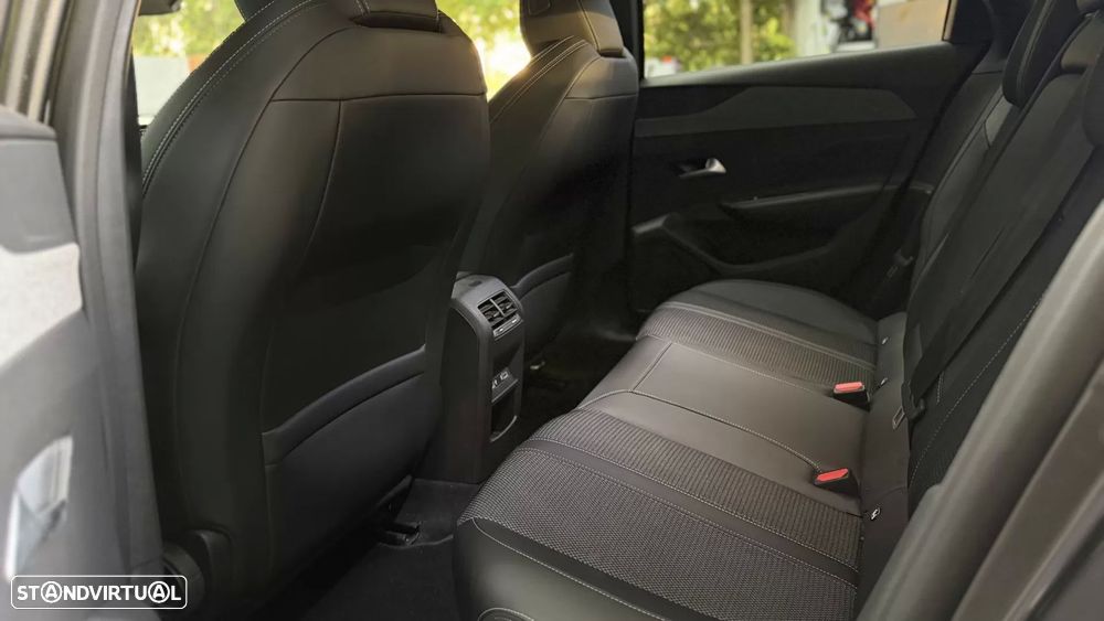 Peugeot 308 SW 1.6 Hybrid Allure e-EAT8 - 13