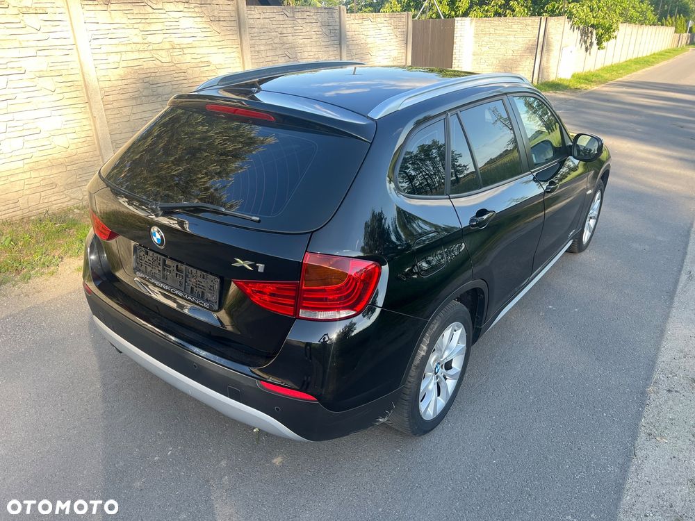 BMW X1 sDrive18d xLine - 10