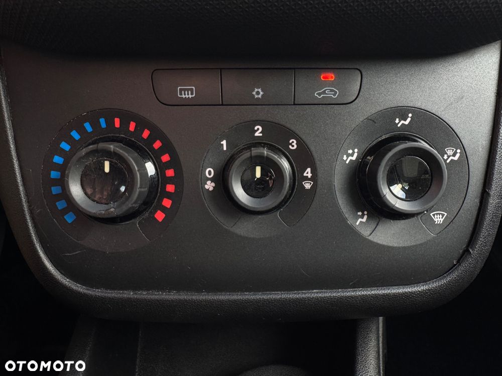 Fiat Punto - 15