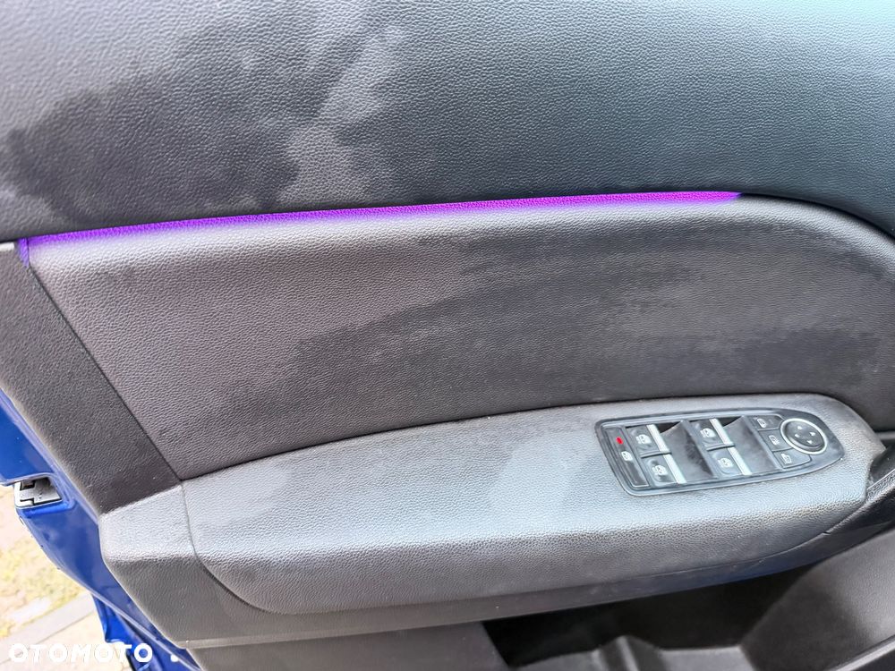 Renault Captur TCe 100 INTENS - 18