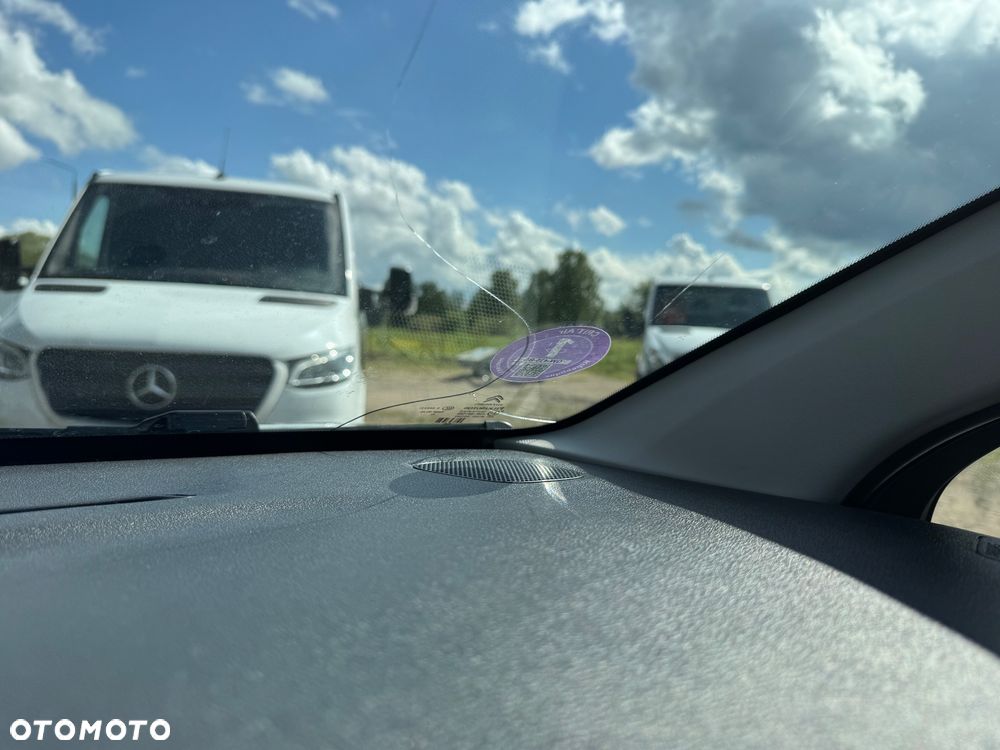 Citroën C3 1.2 PureTech Shine EAT6 - 17
