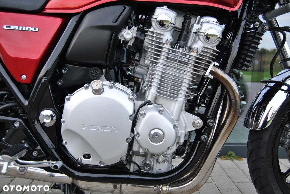 Honda CB - 10