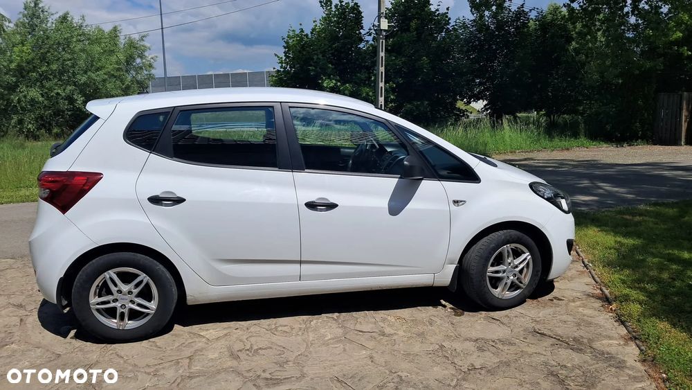 Kia Venga 1.6 CVVT Dream Team Edition - 16