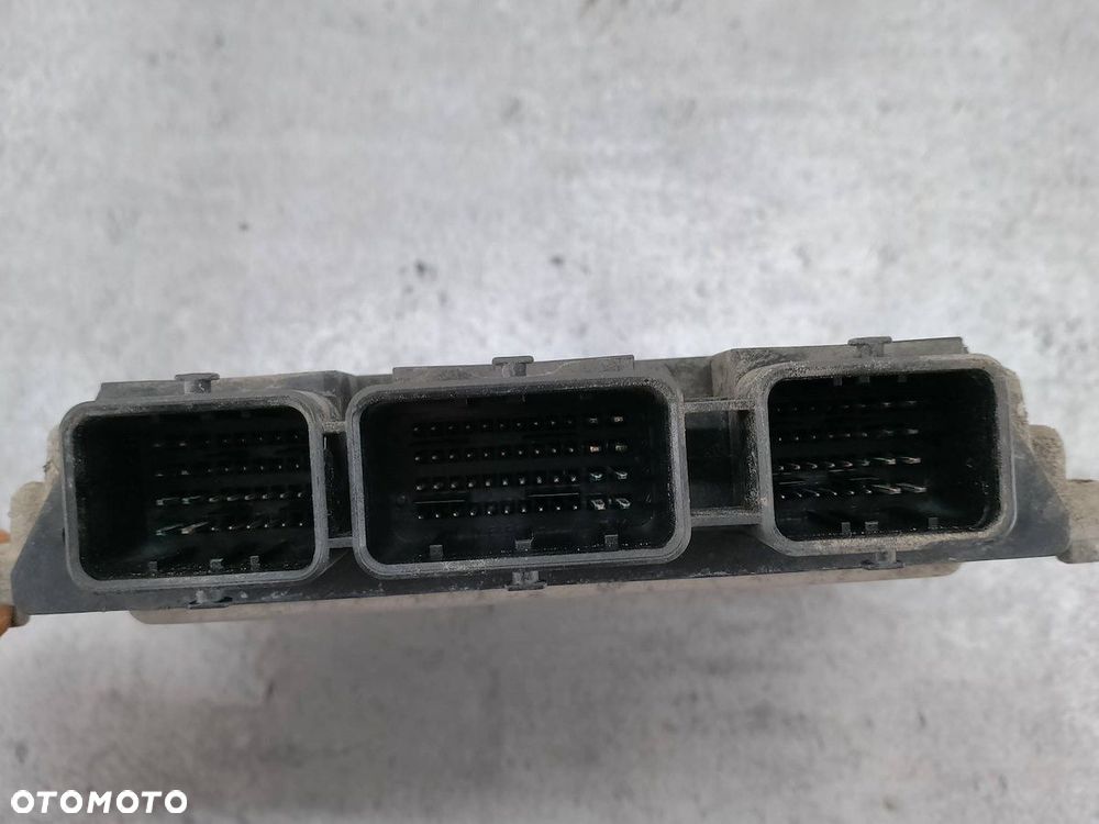 KOMPUTER, STEROWNIK RENAULT MASTER II FL 8200311550 0281011432 2.5  BOSCH - 3