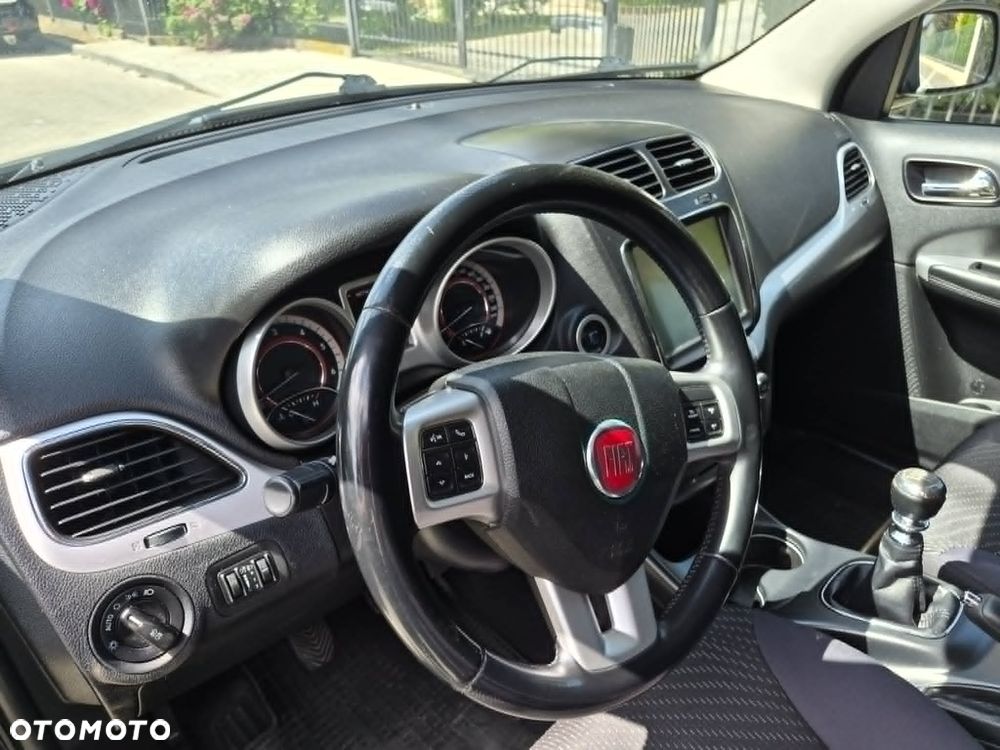 Fiat Freemont 2.0 Multijet Lounge - 22