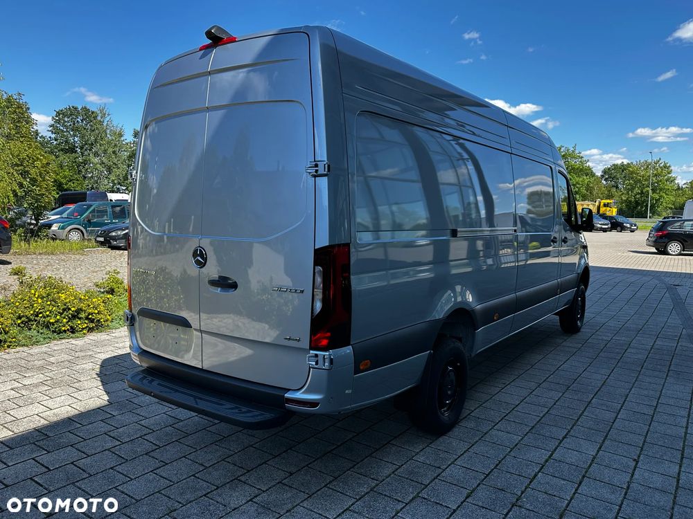 Mercedes-Benz Sprinter - 7