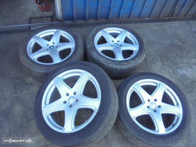 Jogo De Jantes Jgjant1208 MERCEDES W463 2002 G400CDI 250CV 5P AZUL 52 10Jx22 5X130 82.9MM OZ RACING CANYON ST 22 COM PNEUS - 5