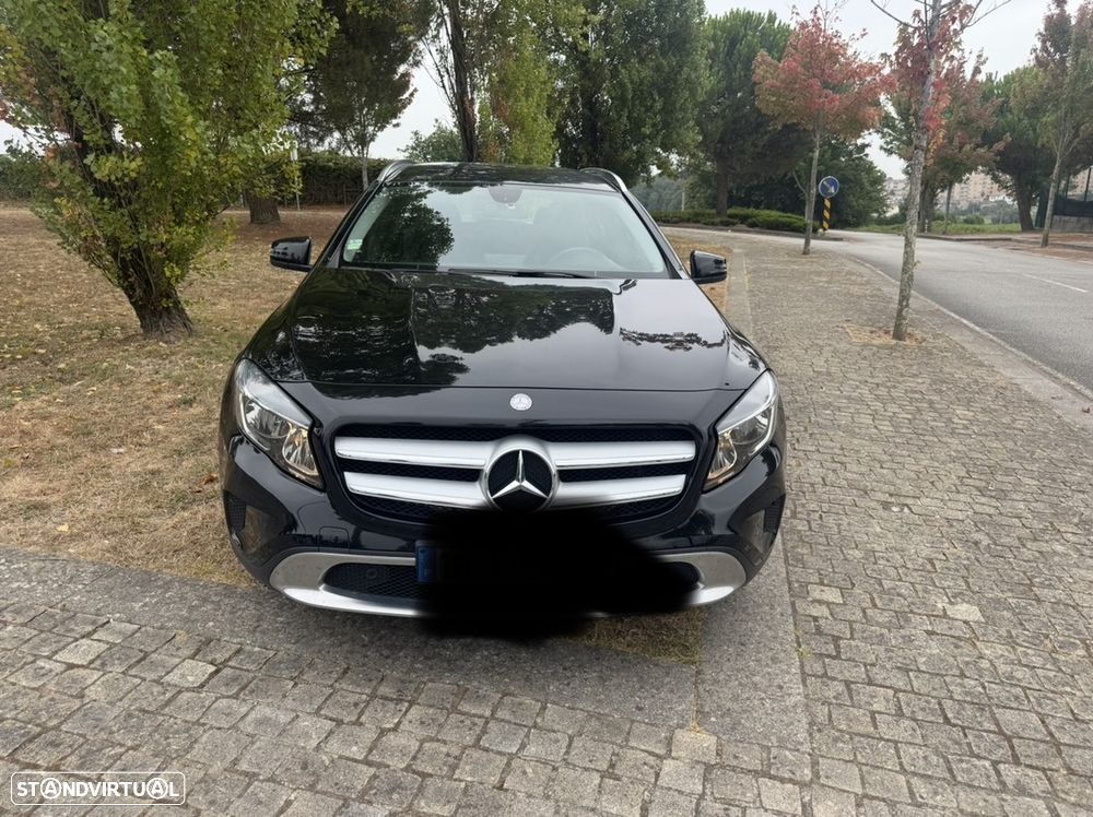Mercedes-Benz GLA 180 CDI Urban - 2
