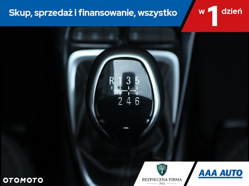 Opel Crossland X - 17