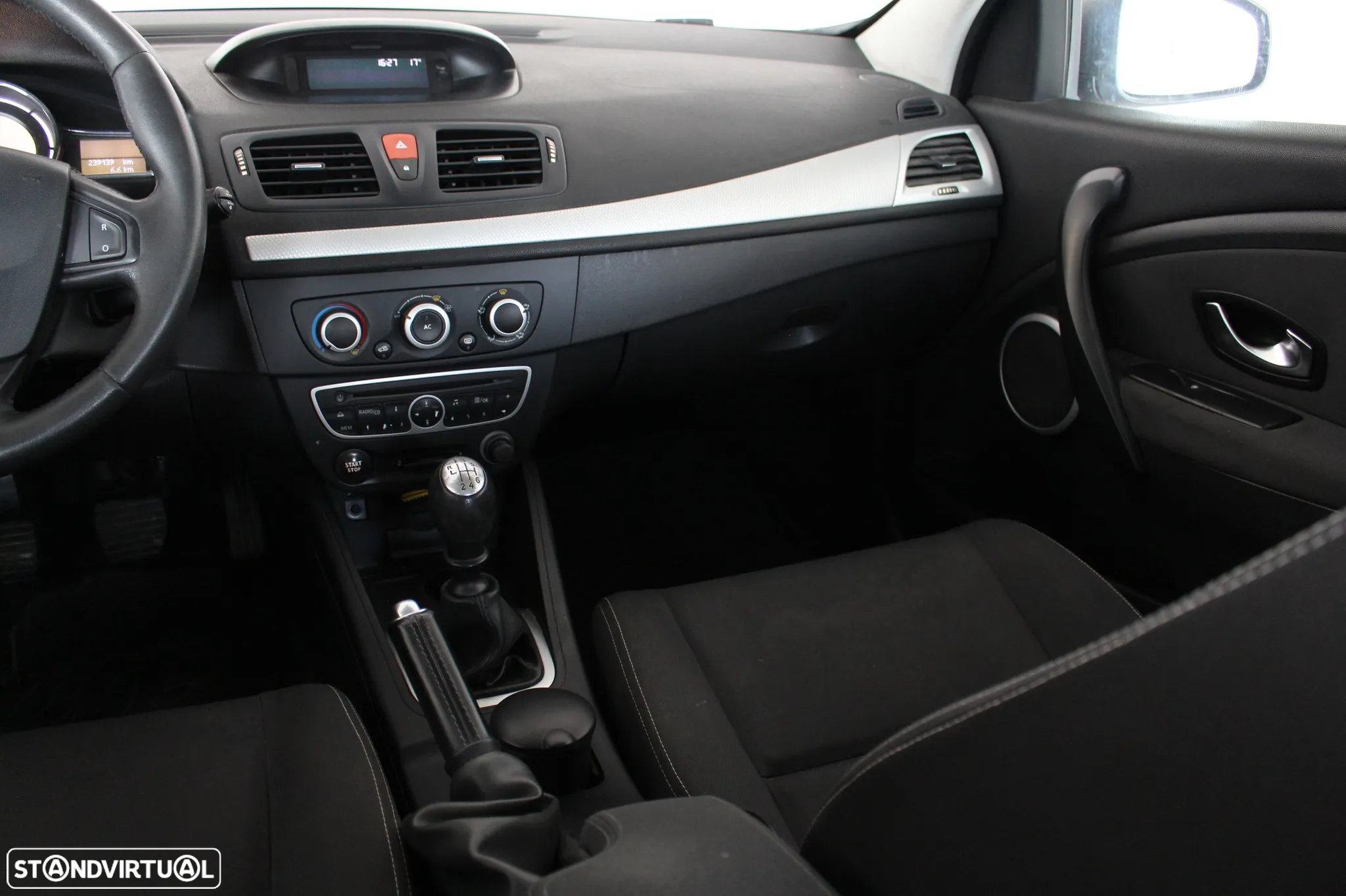 Renault Mégane 1.5 dCi Dynamique CO2 Champion - 11