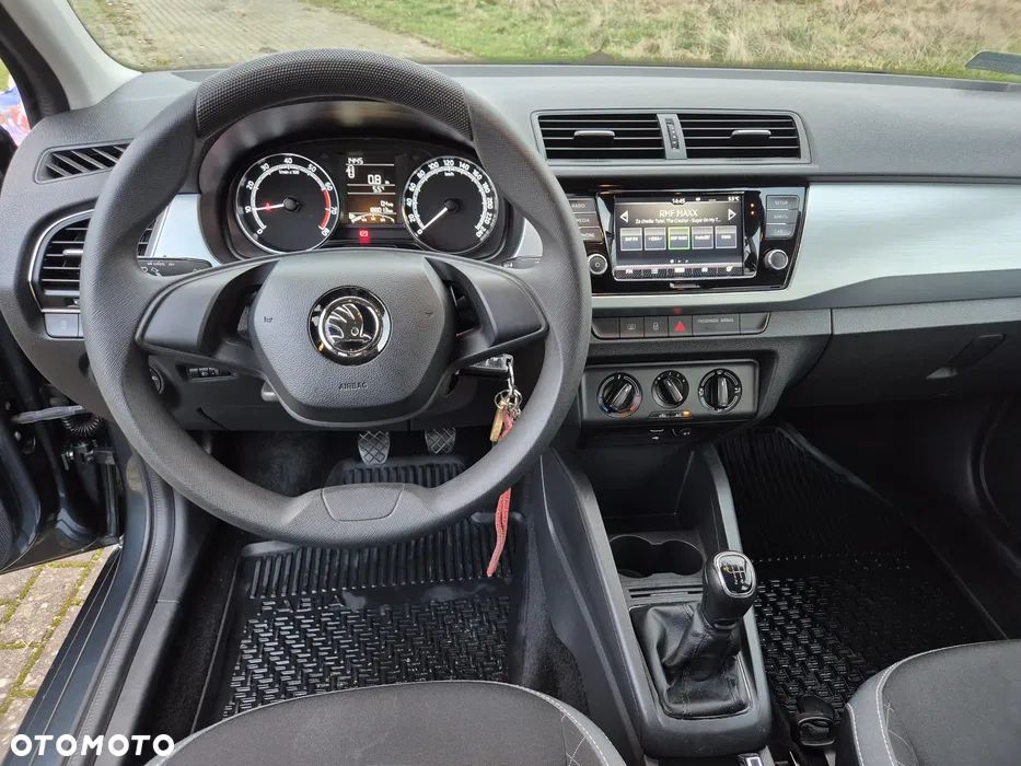 Skoda Fabia 1.0 TSI Ambition - 4