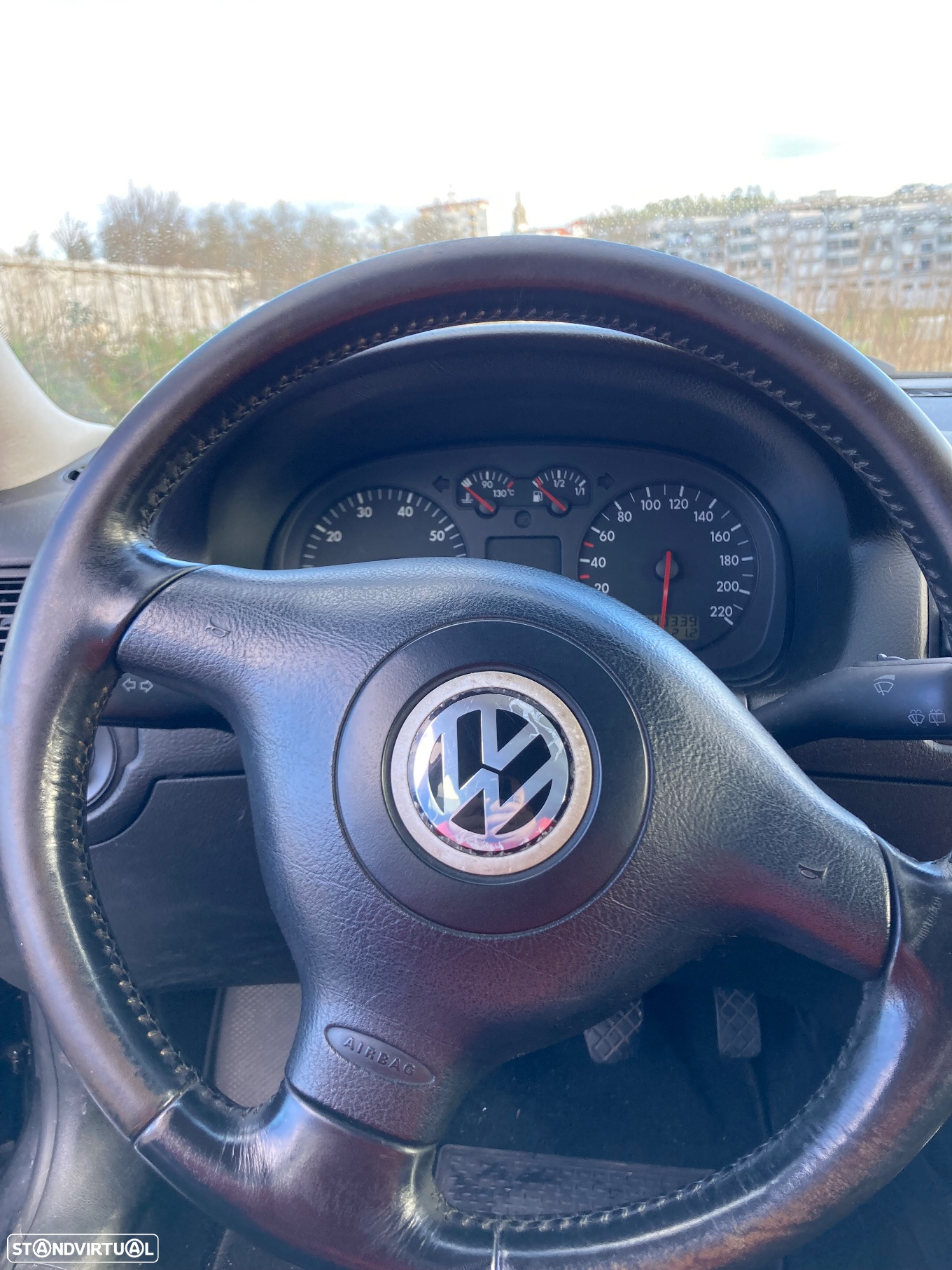 VW Golf 1.4i 25 Anos - 9