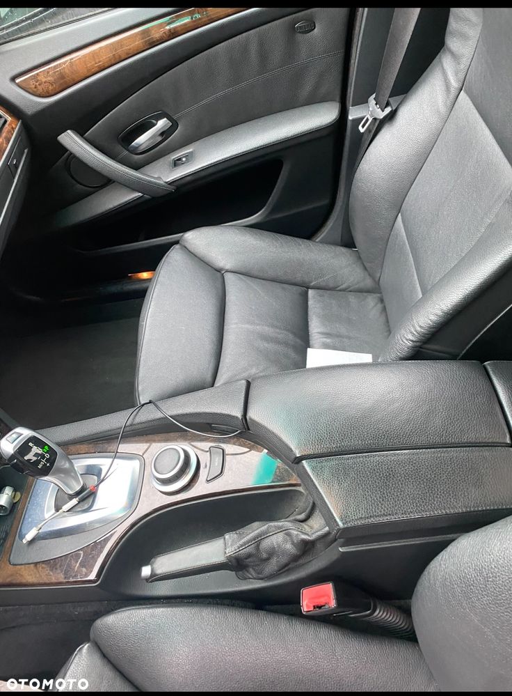 BMW Seria 5 535i Sport-Aut - 7