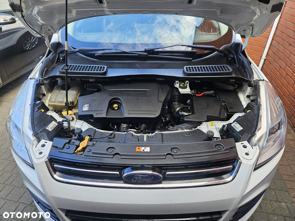 Ford Kuga 2.0 TDCi 2x4 Black & Silver - 9