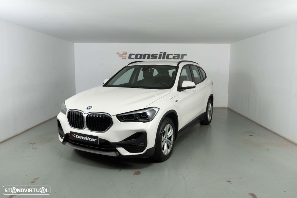 BMW X1 25 e xDrive Corporate Edition - 2