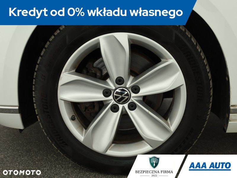 Volkswagen Passat Variant - 14