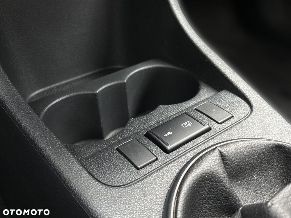 Skoda Fabia 1.2 TSI Active - 22