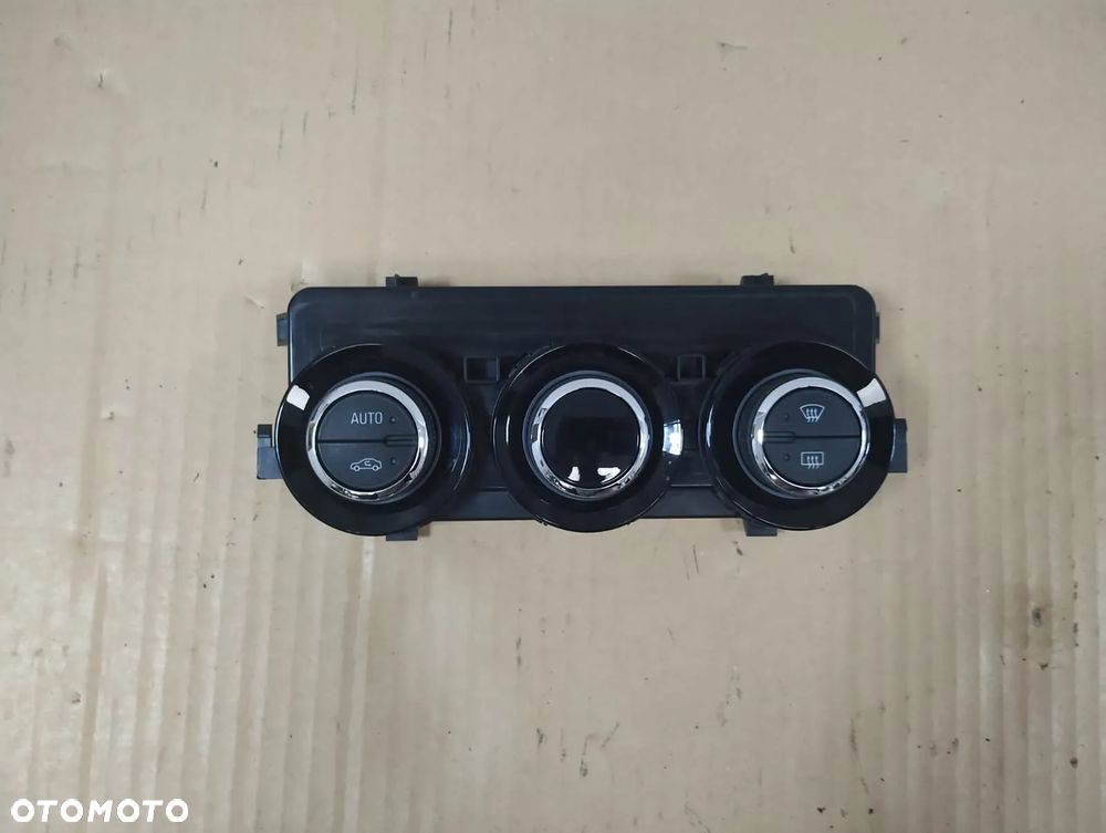 OPEL CORSA E ADAM PANEL NAWIEWU KLIMATYZACJI 13468064 - 1