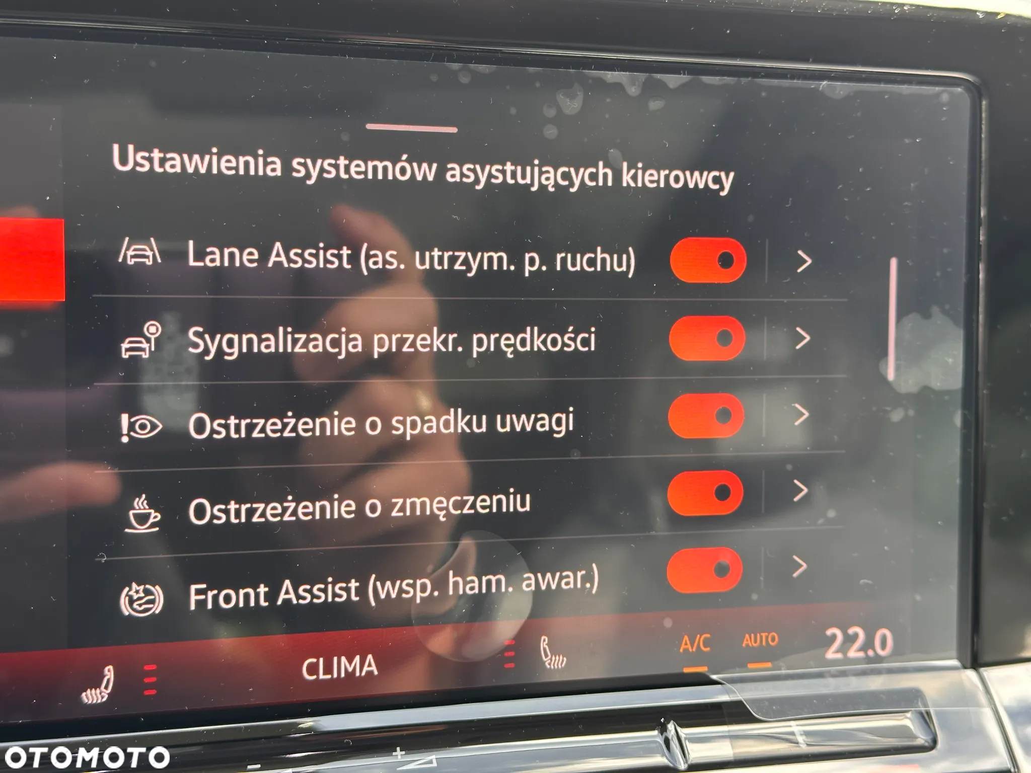 Volkswagen Multivan 2.0 TSI L2 Style DSG - 23