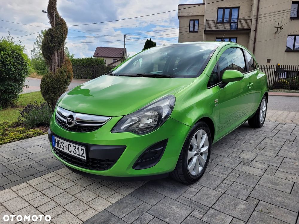 Opel Corsa 1.4 16V Active - 1