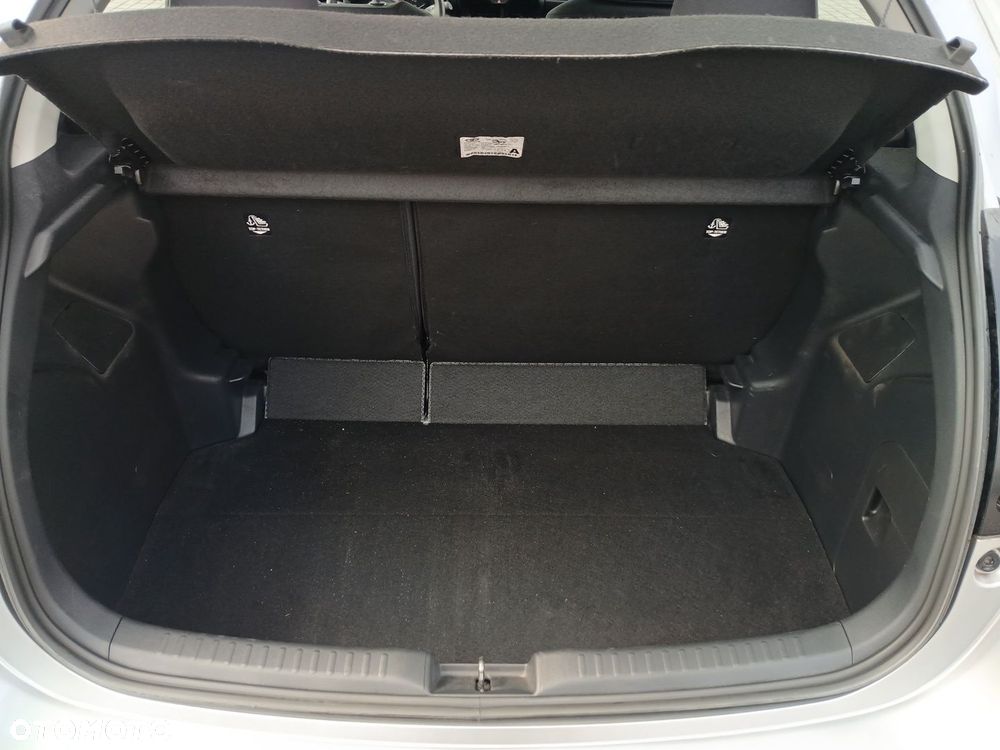 Toyota Yaris 1.5 Active - 13