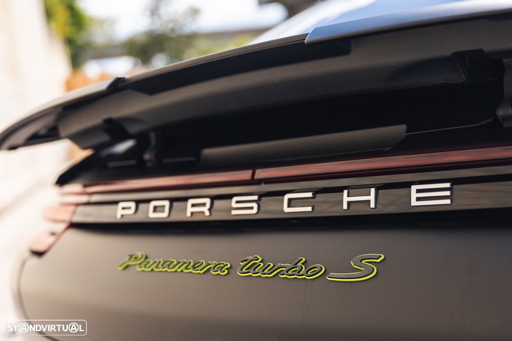 Porsche Panamera Turbo S E-Hybrid - 10