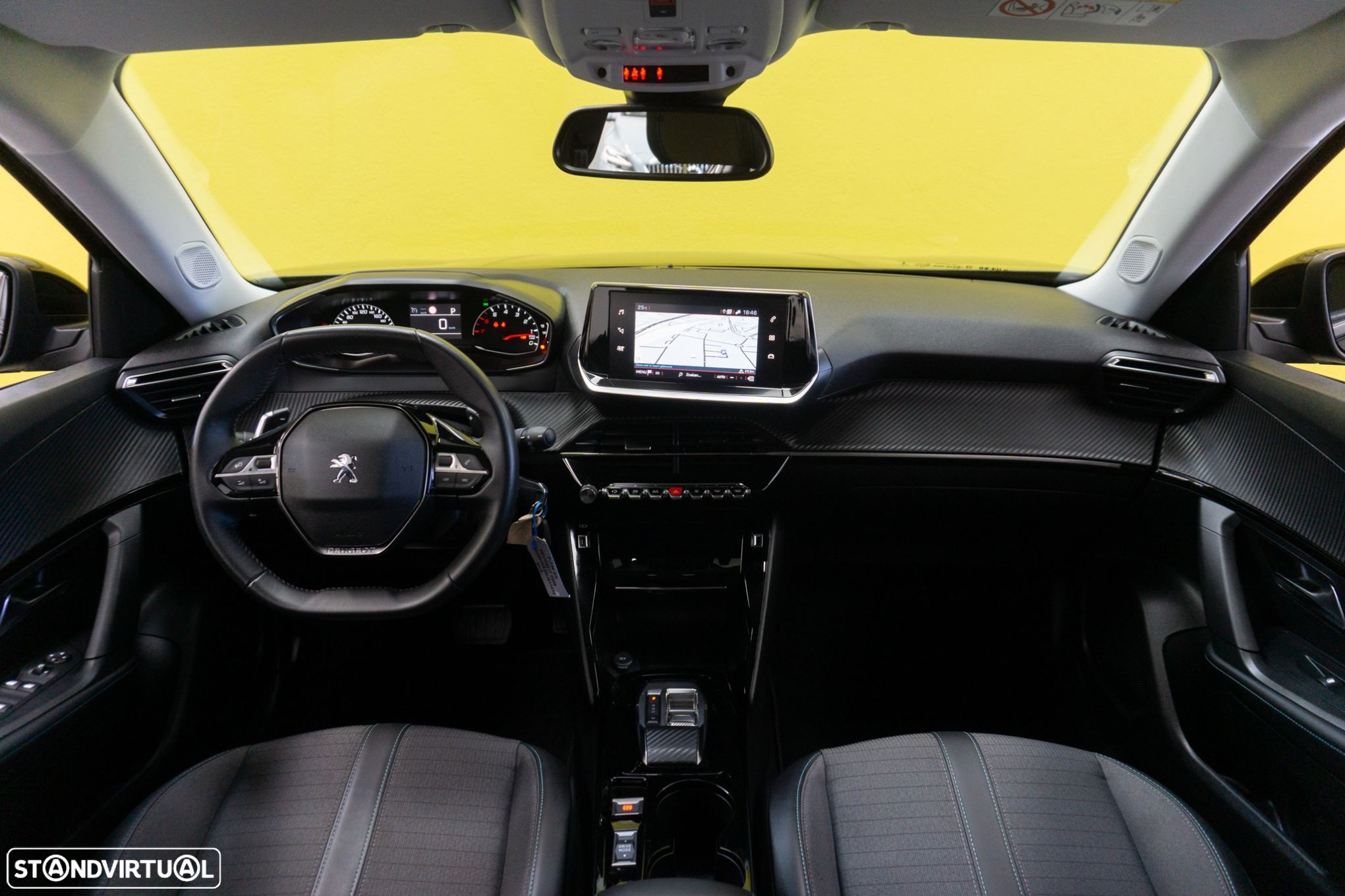 Peugeot 2008 1.2 PureTech Allure Pack EAT8 - 16