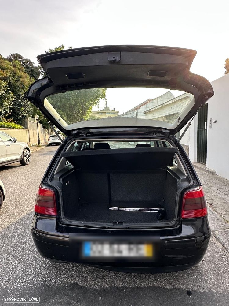 VW Golf 1.9 TDi 25 Anos - 2