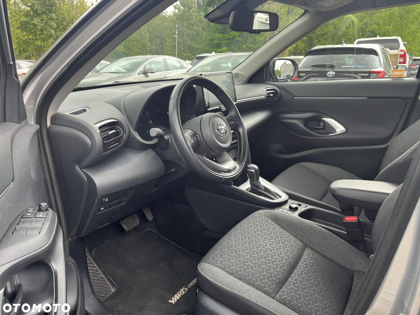 Toyota Yaris Cross Hybrid 1.5 Comfort 4x4 - 18