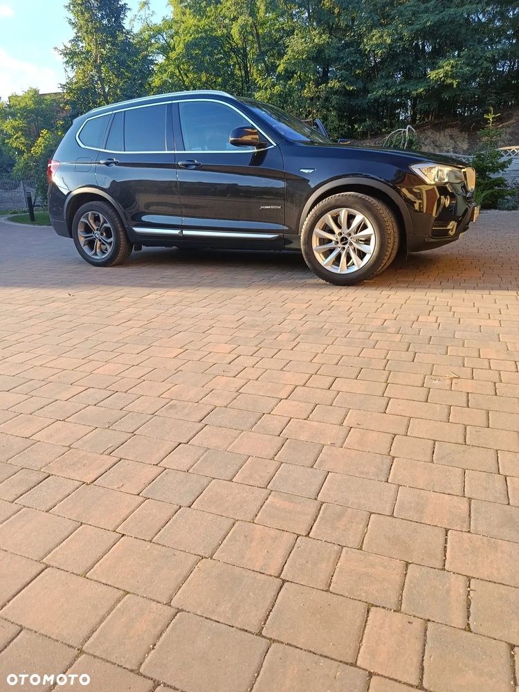 BMW X3 xDrive20d Advantage - 9