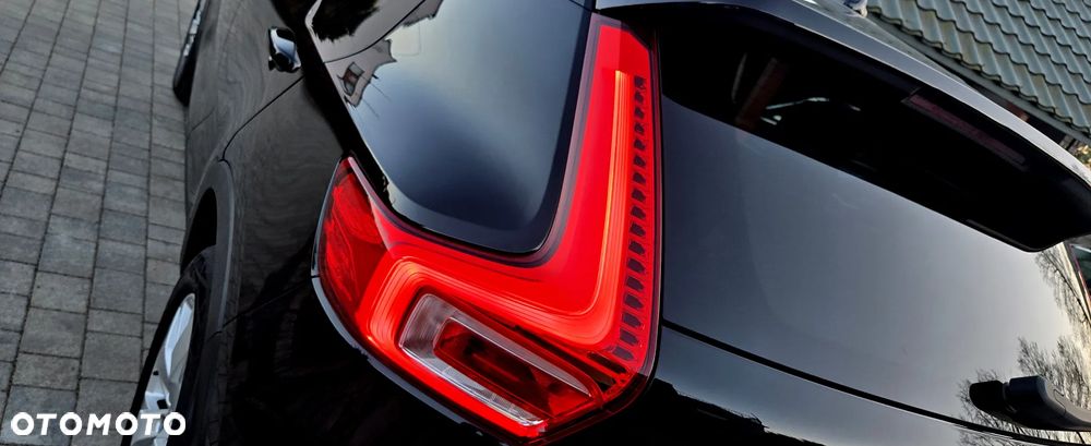 Volvo XC 40 D3 Momentum - 18