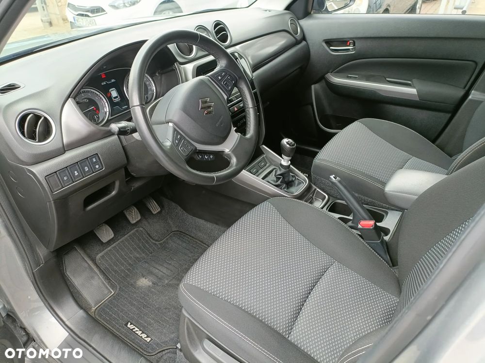 Suzuki Vitara 1.4 Boosterjet SHVS Premium 2WD - 10